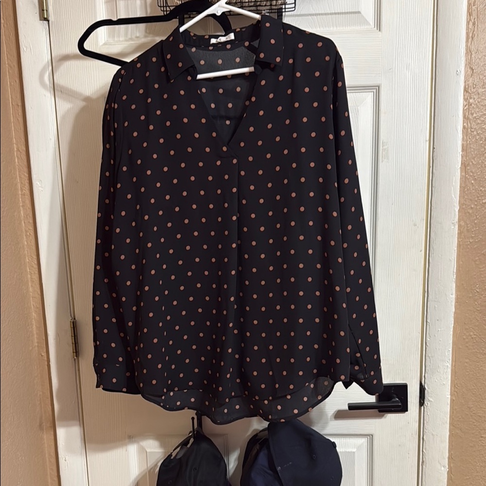 Maurices Black and White Relaxed Buttoned Blouse